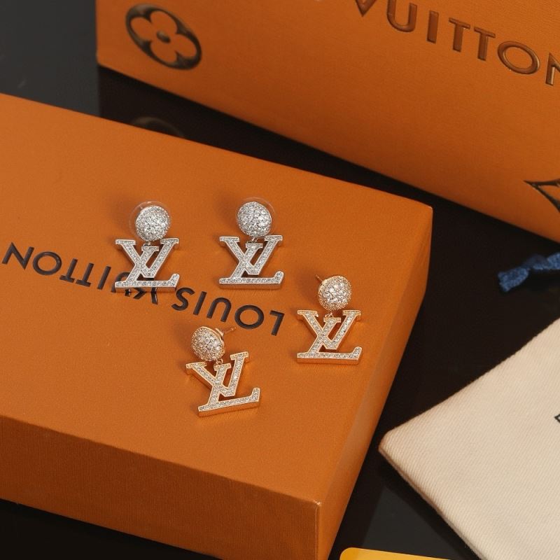 Louis Vuitton Necklaces